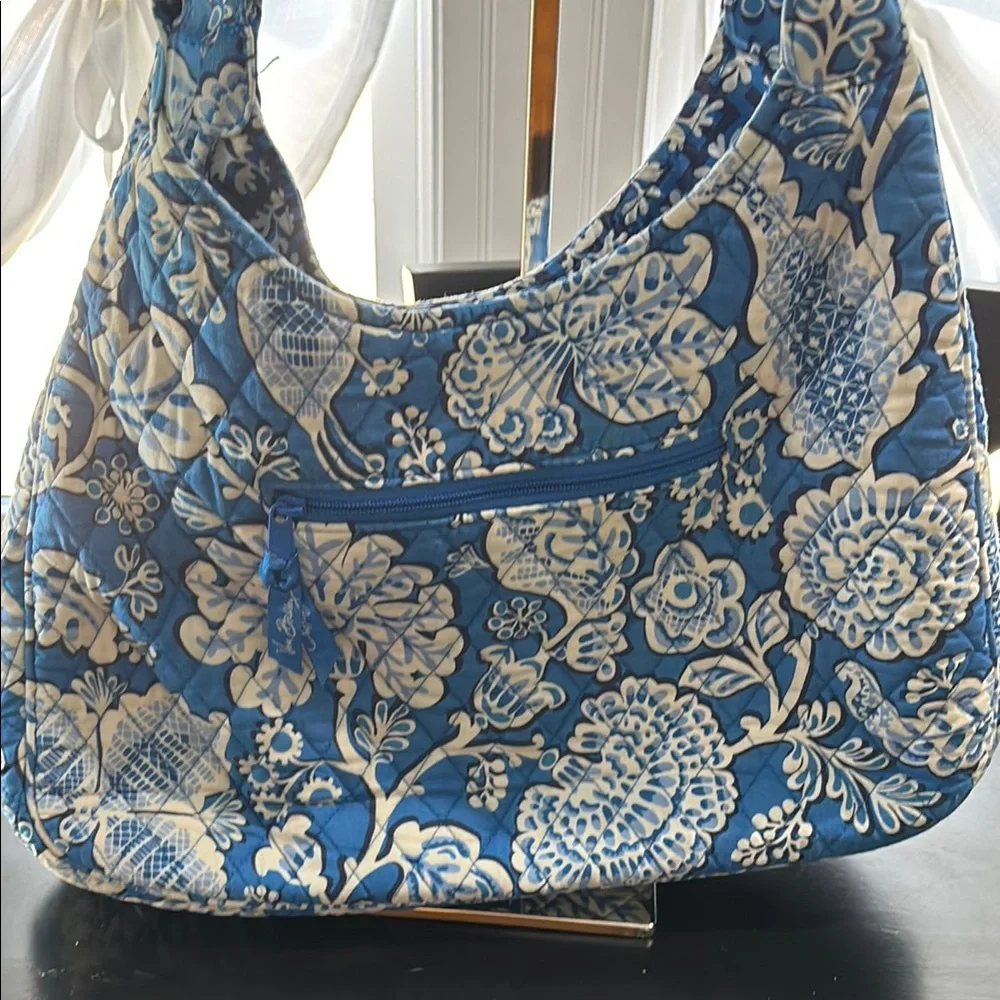 👜 Vera Bradley Blue Lagoon Large Hobo Bag Retired Pattern